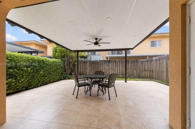 3539 W 76th Street 6, Hialeah, FL 33018