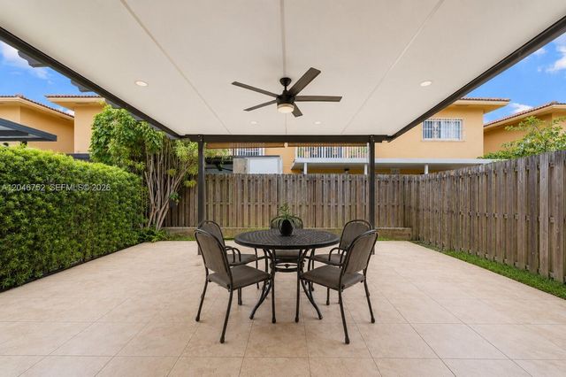3539 W 76th Street 6, Hialeah, FL 33018