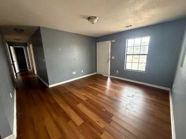 6483 S COPPER VALLEY DR, Memphis, TN 38141