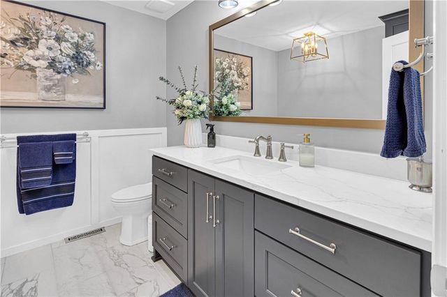 17323 Landmark Drive, Holt, MO 64048
