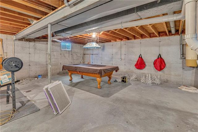 17323 Landmark Drive, Holt, MO 64048