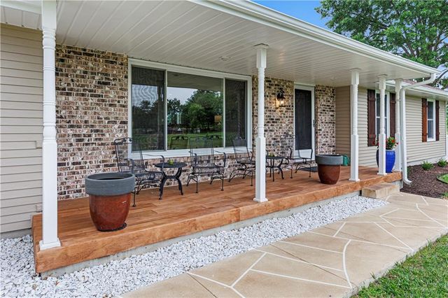 17323 Landmark Drive, Holt, MO 64048