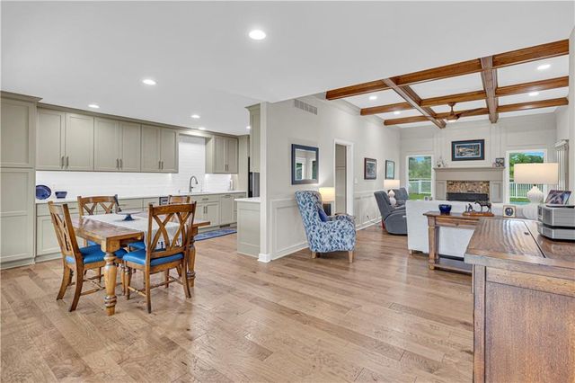 17323 Landmark Drive, Holt, MO 64048