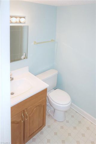 6125 Tennyson Drive, Kernersville, NC 27284