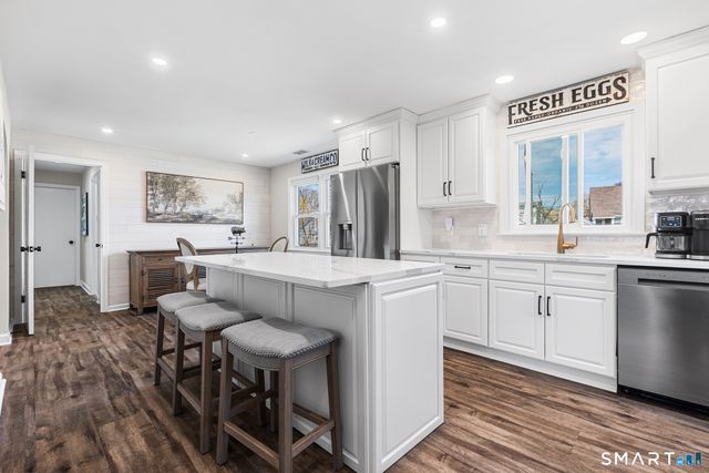 84 Champion Terrace, Stratford, CT 06614