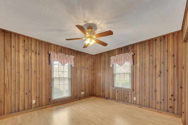 1870 Chatsworth Hwy, Ellijay, GA 30540