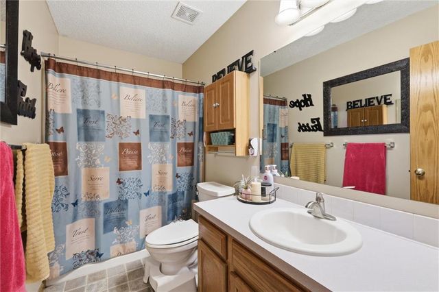 2917 Lankford Drive, Lawrence, KS 66046