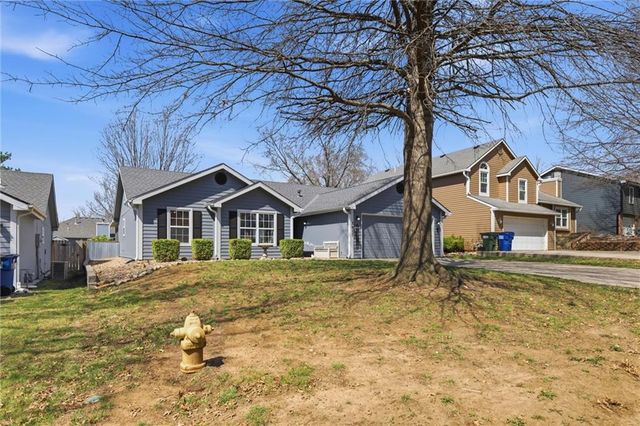 2917 Lankford Drive, Lawrence, KS 66046