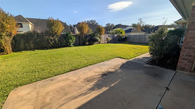 5815 Saber River, Sugar Land, TX 77479