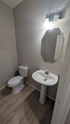 5815 Saber River, Sugar Land, TX 77479