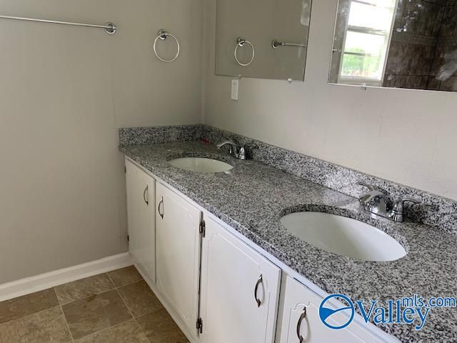 2137 County Lake Road, Gurley, AL 35748