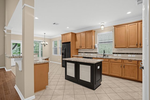 1730 Summergate Drive, Conroe, TX 77304