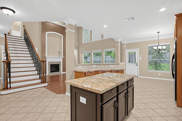 1730 Summergate Drive, Conroe, TX 77304