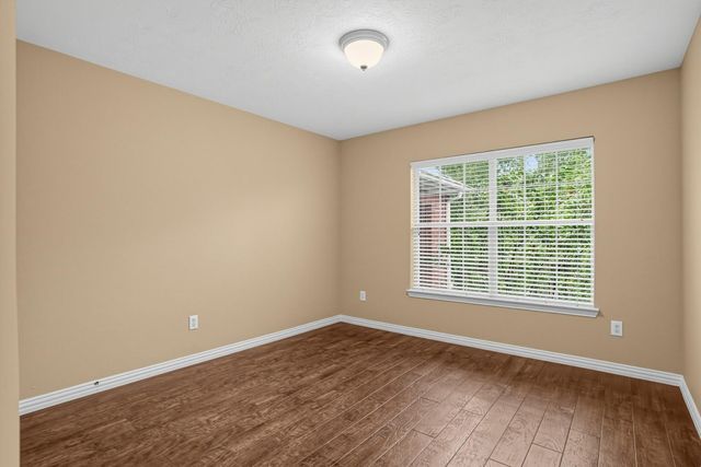 1730 Summergate Drive, Conroe, TX 77304