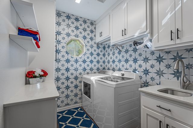 2615 Harborside Drive, Granbury, TX 76048