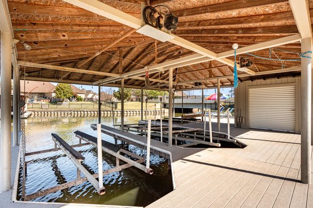 2615 Harborside Drive, Granbury, TX 76048