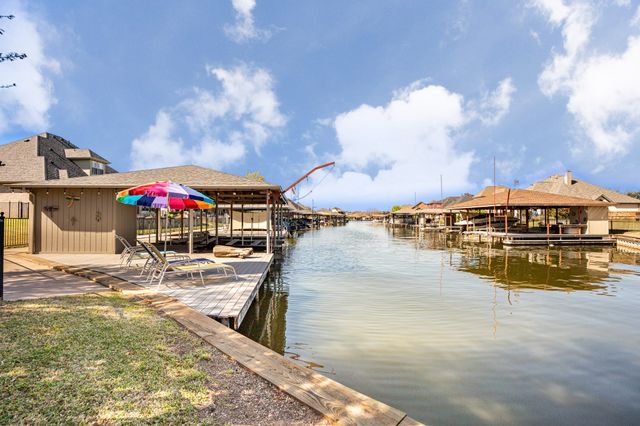 2615 Harborside Drive, Granbury, TX 76048