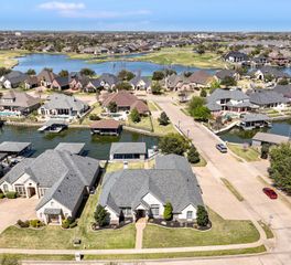 2615 Harborside Drive, Granbury, TX 76048