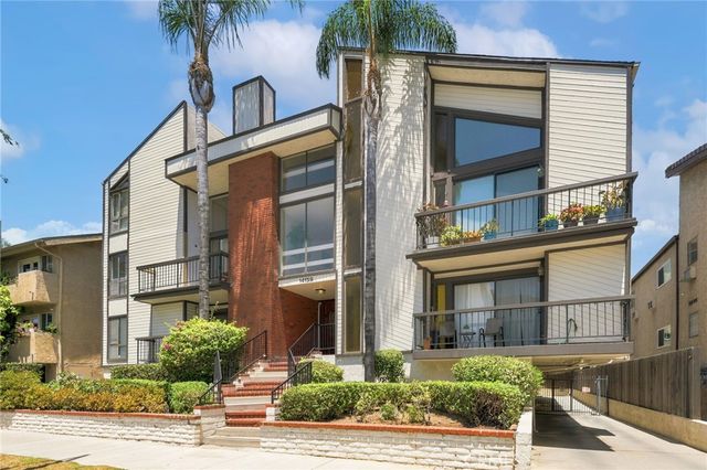 14159 Riverside Drive 103, Sherman Oaks, CA 91423