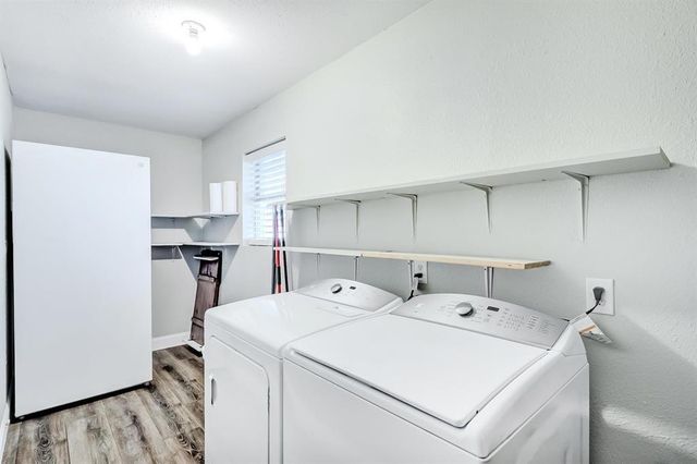 260 Lawrence Lane, Vidor, TX 77662