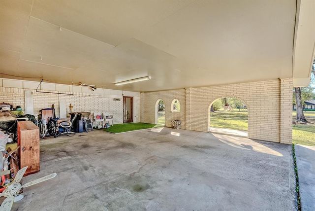 260 Lawrence Lane, Vidor, TX 77662