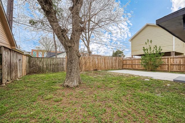 4726 Pease Street, Houston, TX 77023