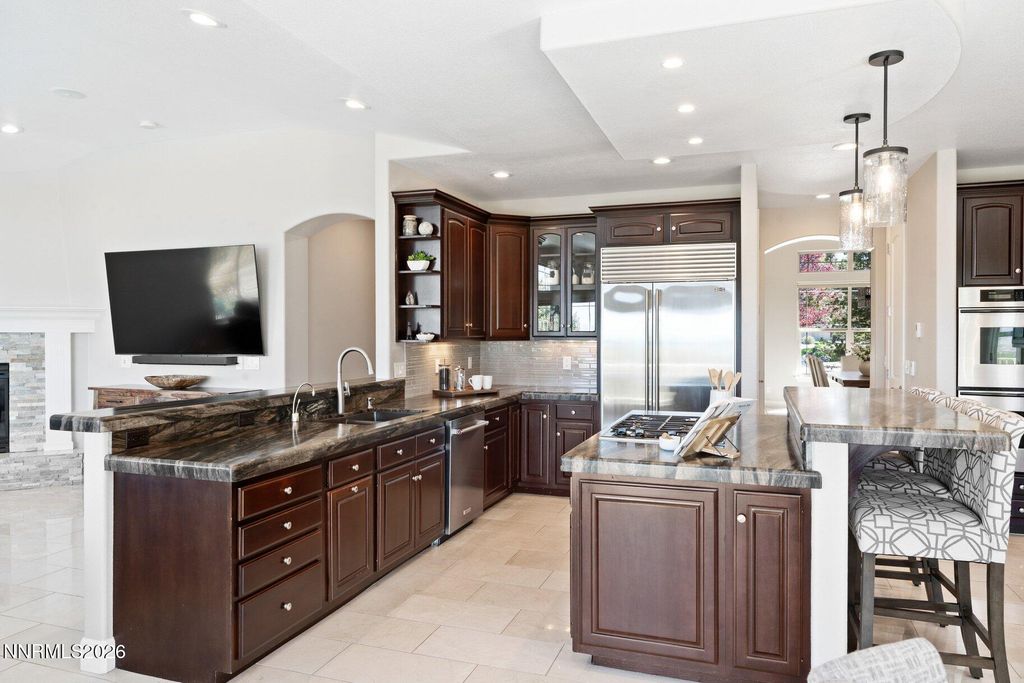 Image 15 of property listing at 14070 SADDLEBOW Drive, Reno, NV 89511