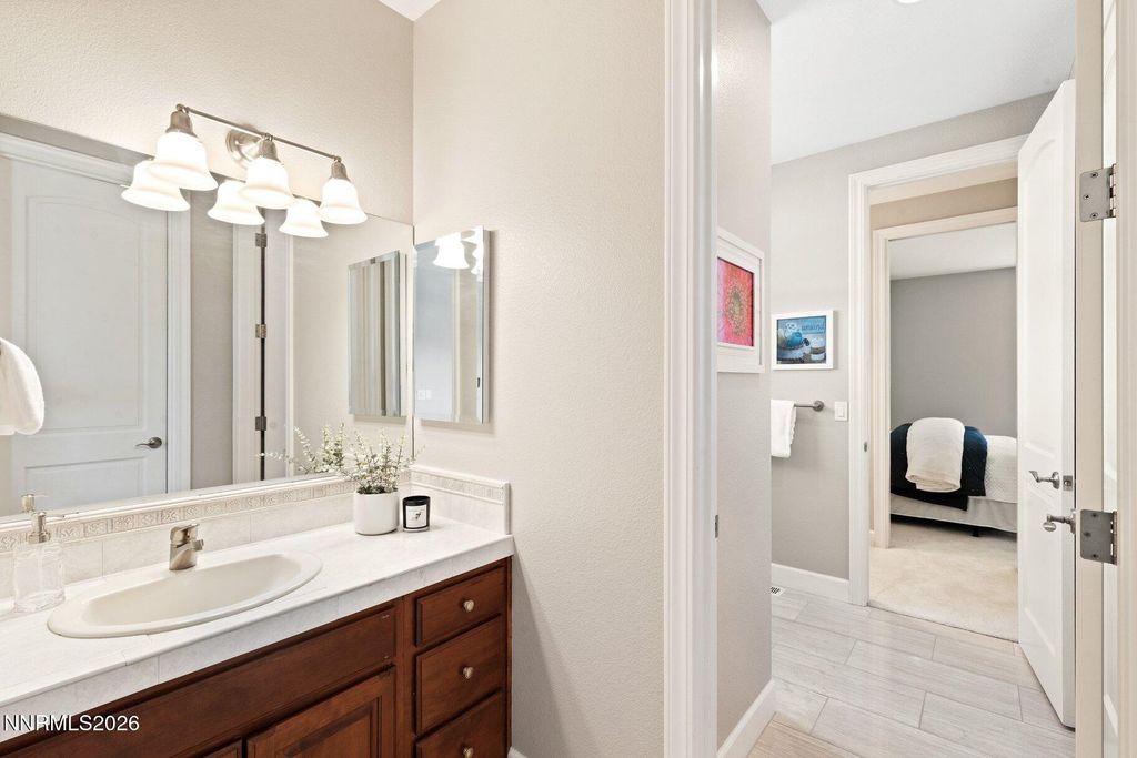 Image 36 of property listing at 14070 SADDLEBOW Drive, Reno, NV 89511