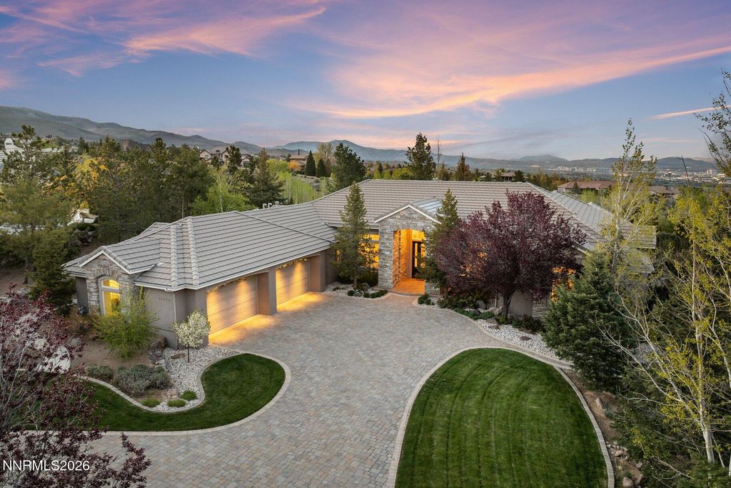 Image 60 of property listing at 14070 SADDLEBOW Drive, Reno, NV 89511
