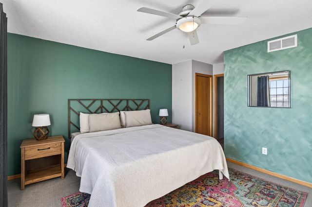 20682 Enfield Avenue N, Forest Lake, MN 55025