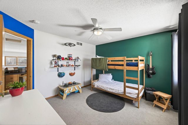 20682 Enfield Avenue N, Forest Lake, MN 55025