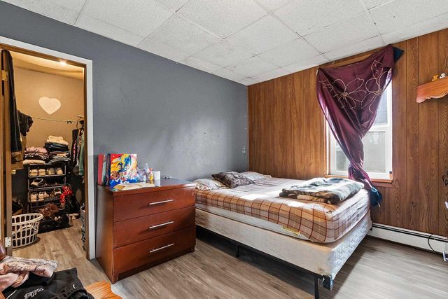 104 E FREEBORN STREET, Cecil, WI 54111