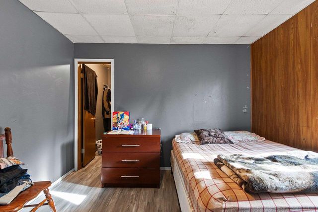 104 E FREEBORN STREET, Cecil, WI 54111