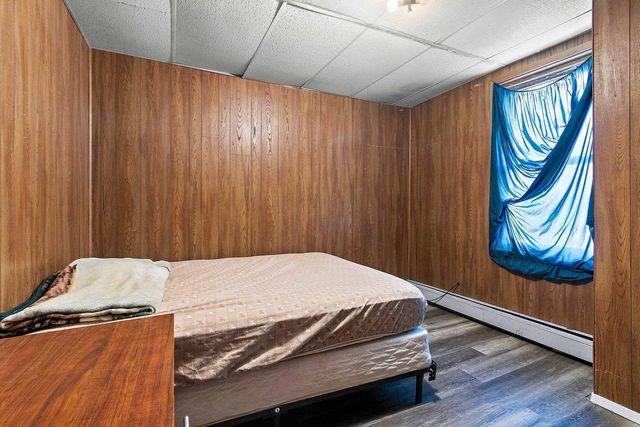 104 E FREEBORN STREET, Cecil, WI 54111