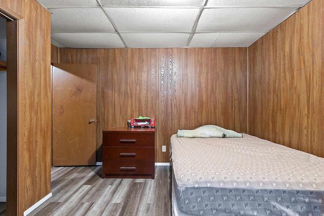 104 E FREEBORN STREET, Cecil, WI 54111