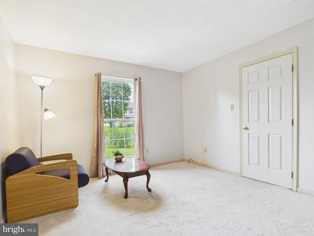 3110 HACKBERRY LN, York, PA 17404