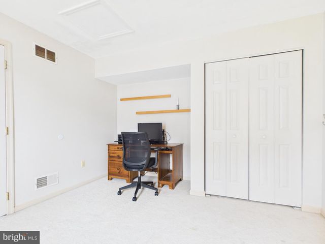 3110 HACKBERRY LN, York, PA 17404