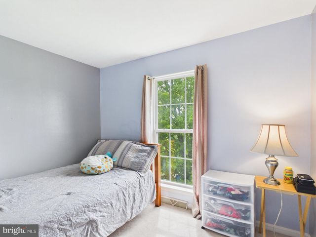 3110 HACKBERRY LN, York, PA 17404