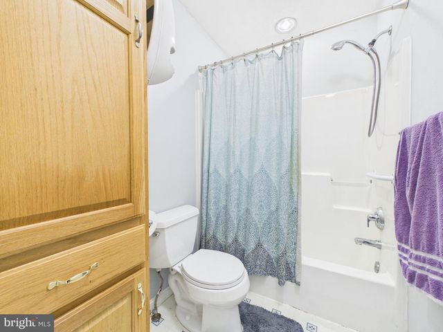 3110 HACKBERRY LN, York, PA 17404