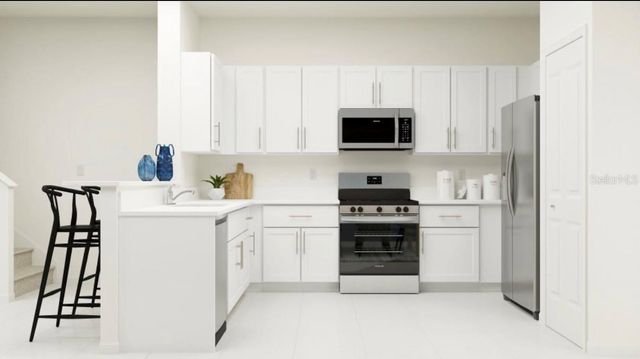 208 27TH STREET SE, Ruskin, FL 33570