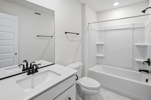 211 Steeple Bush Lane 10343, Schaumburg, IL 60193