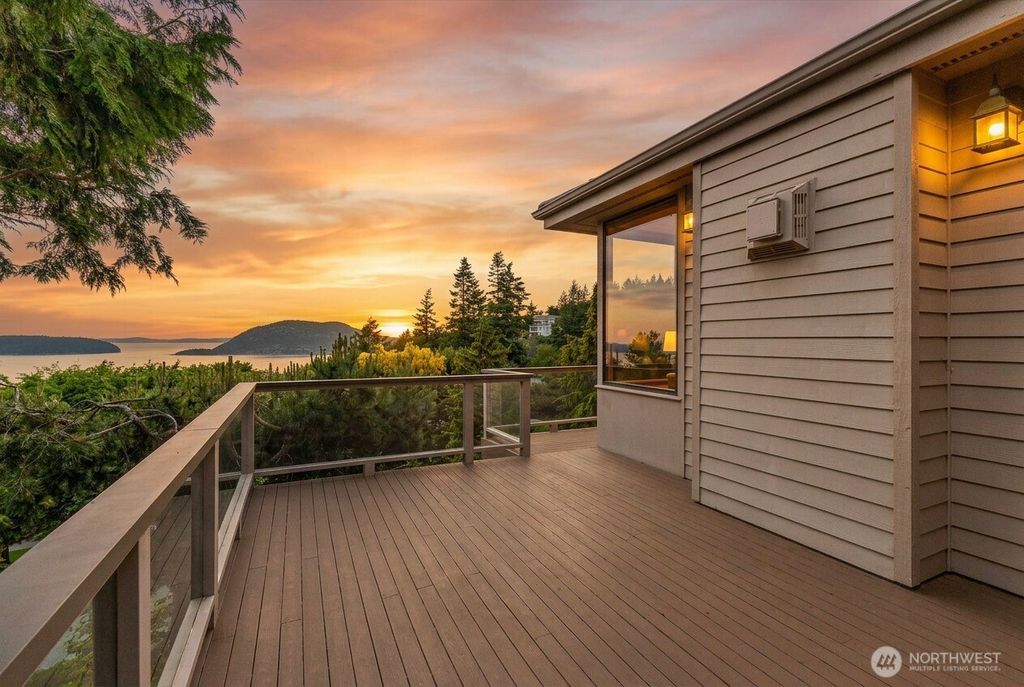 11599 Coronado Drive, Anacortes, WA 98221