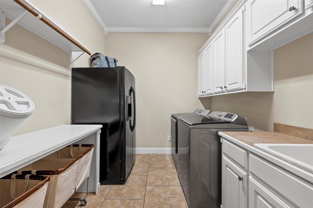 7020 Ledge Stone Drive, Mcgregor, TX 76657