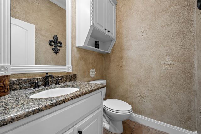 7020 Ledge Stone Drive, Mcgregor, TX 76657