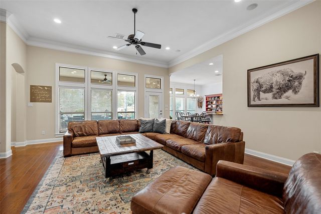 7020 Ledge Stone Drive, Mcgregor, TX 76657