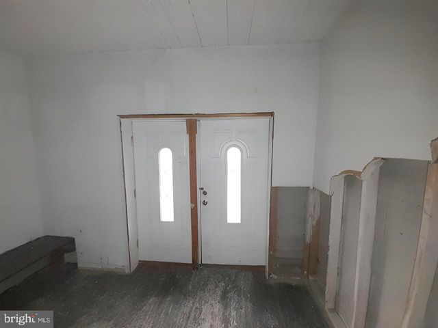 3101 CLIFTON AVE, Baltimore, MD 21216