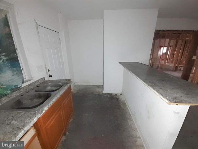 3101 CLIFTON AVE, Baltimore, MD 21216