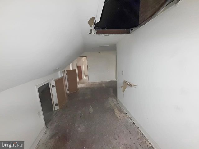 3101 CLIFTON AVE, Baltimore, MD 21216