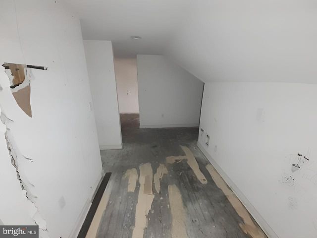 3101 CLIFTON AVE, Baltimore, MD 21216