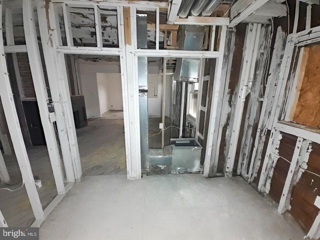 3101 CLIFTON AVE, Baltimore, MD 21216